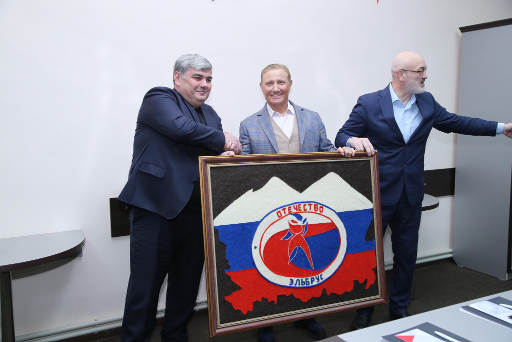 WhatsApp Image 2025-02-25 at 19.31.57.jpeg WhatsApp Image 2025-02-25 at 19.31.57.jpeg