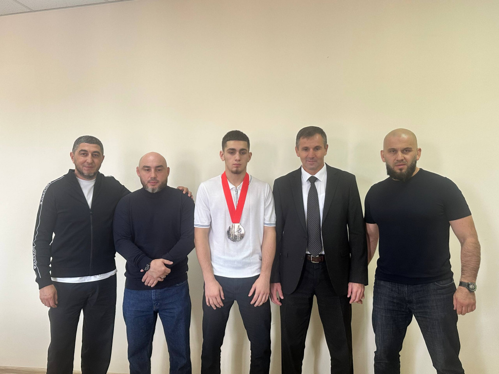 5424881013445753921.jpg 5424881013445753921.jpg