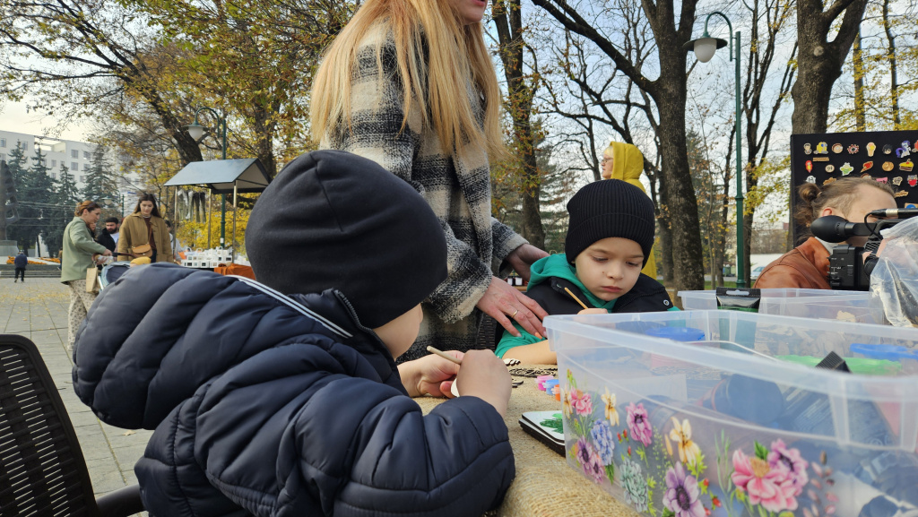 20251108_123037.jpeg 20251108_123037.jpeg