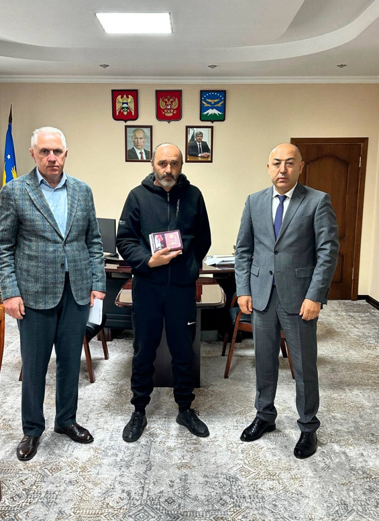 image-24-10-25-01-41.jpeg image-24-10-25-01-41.jpeg