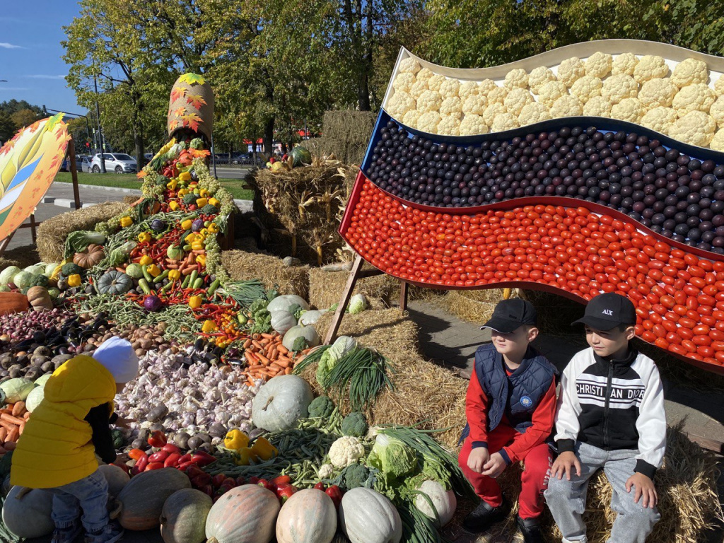 В Нальчике прошла выставка-ярмарка сельхозпродукции | 08.10.2023 | Новости  Нальчика - БезФормата