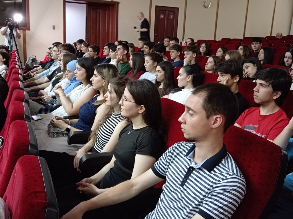 c1e57435-cd53-44cf-ade2-1e0ee23a1d4b.jpeg c1e57435-cd53-44cf-ade2-1e0ee23a1d4b.jpeg