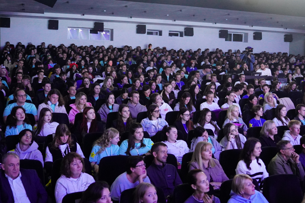 A0IuIDHGvk0-1.jpeg A0IuIDHGvk0-1.jpeg