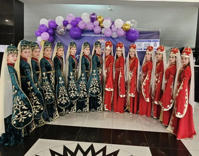 2025-12-01_15-25-35.png 2025-12-01_15-25-35.png