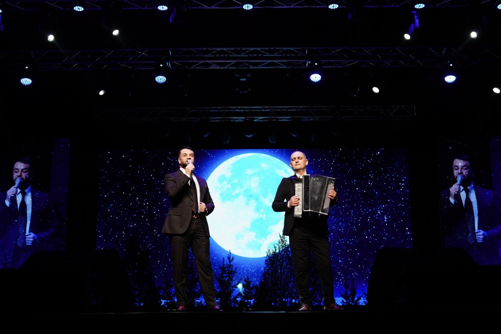 vlKIha1QLYA.jpeg vlKIha1QLYA.jpeg