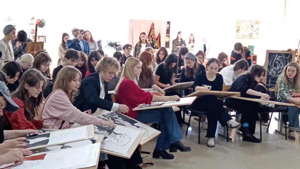 1000391932.jpg 1000391932.jpg