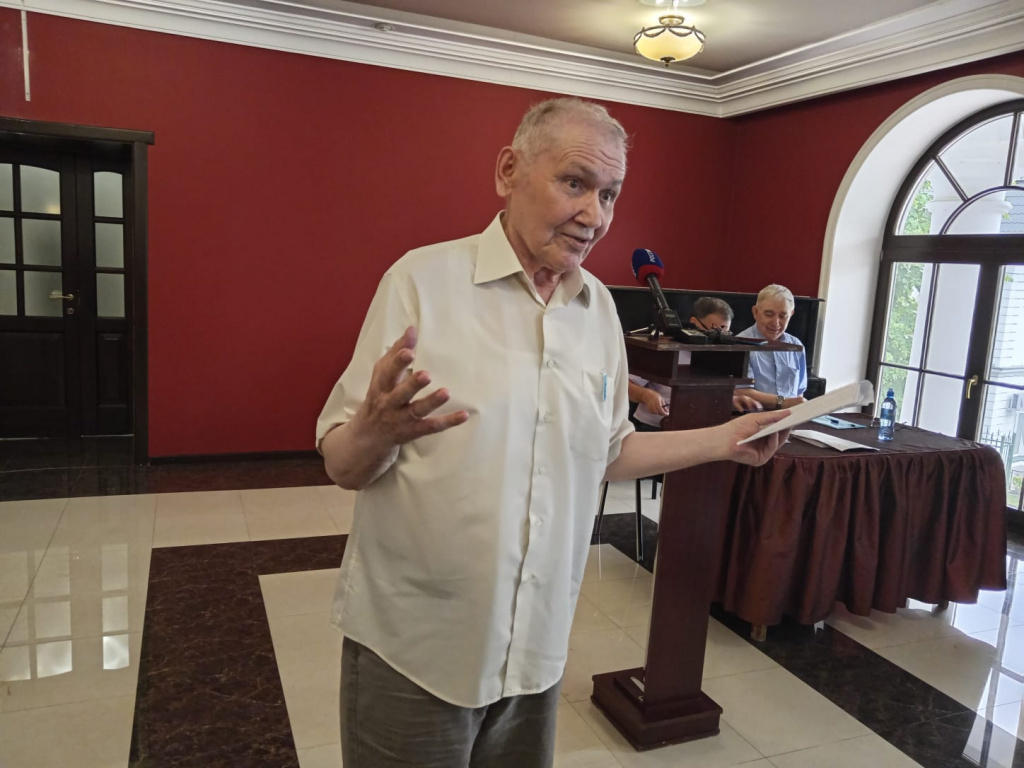 b312e643-bf81-41ce-945a-b27583267e4b.jpeg b312e643-bf81-41ce-945a-b27583267e4b.jpeg