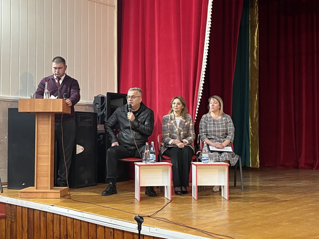 image-14-10-25-12-19 (3).jpeg image-14-10-25-12-19 (3).jpeg