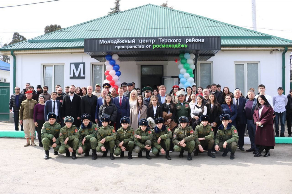 photo_5233515962437408627_y.jpeg photo_5233515962437408627_y.jpeg