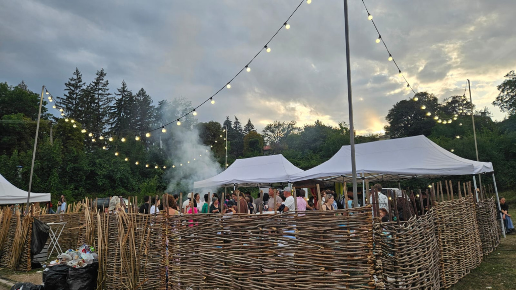 723c0cd2-d95b-4175-afe7-e2d43c67da23.jpeg 723c0cd2-d95b-4175-afe7-e2d43c67da23.jpeg