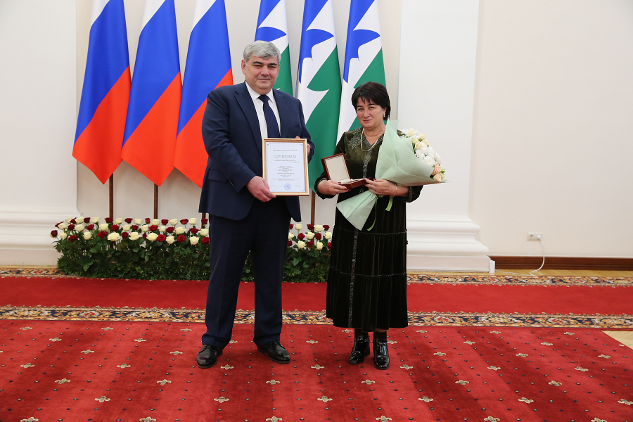 AA2W9276.png AA2W9276.png