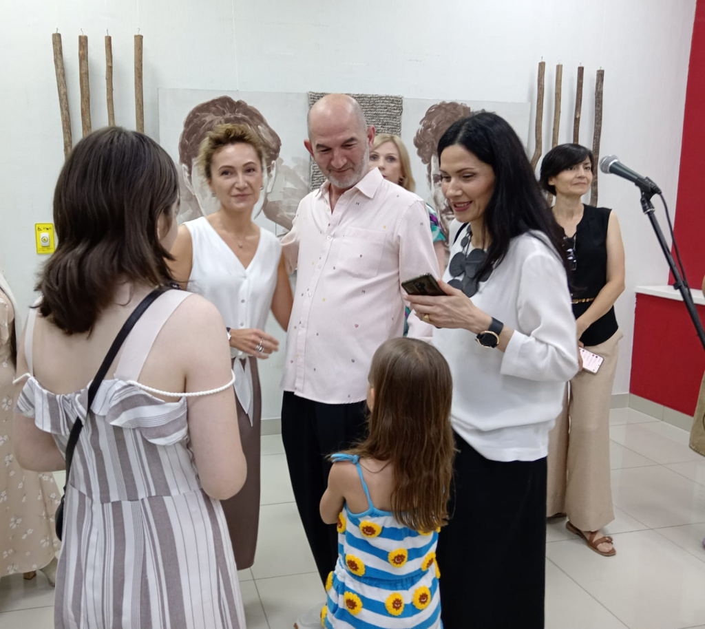 a3ba50e9-6957-462b-a078-eabc39f6f969.jpeg a3ba50e9-6957-462b-a078-eabc39f6f969.jpeg