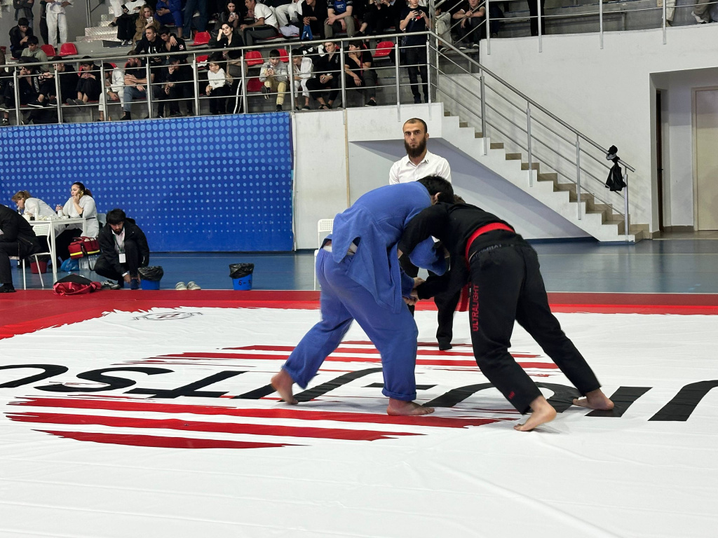 photo_5222382930464804893_w.jpeg photo_5222382930464804893_w.jpeg