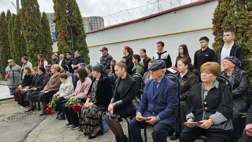 photo_5425018546888505466_y.jpg photo_5425018546888505466_y.jpg