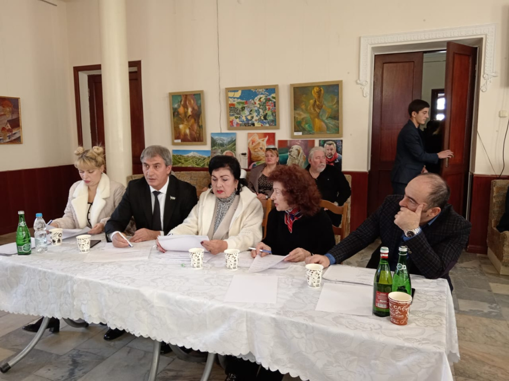 db923d0b-5f48-408d-ad4f-e0b0c4cc3549.jpeg db923d0b-5f48-408d-ad4f-e0b0c4cc3549.jpeg