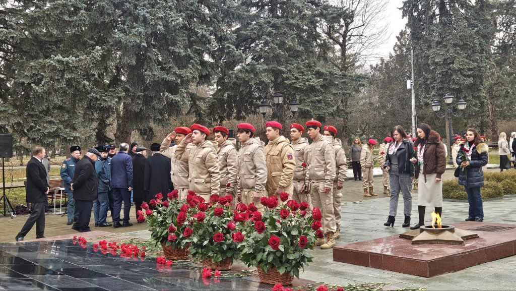 photo_5188454368158617803_y.jpg photo_5188454368158617803_y.jpg