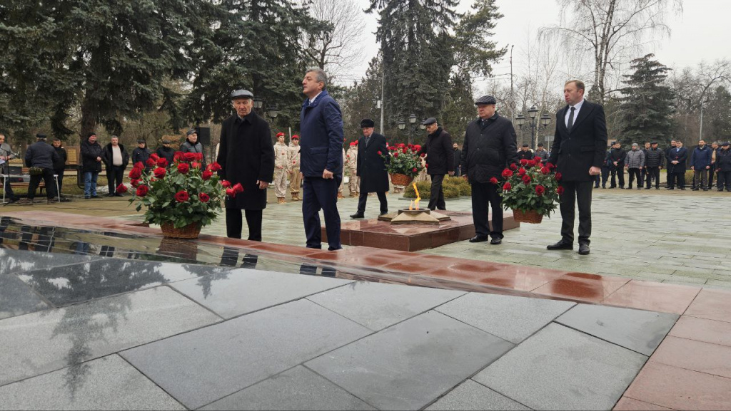 photo_5188454368158617805_y.jpg photo_5188454368158617805_y.jpg