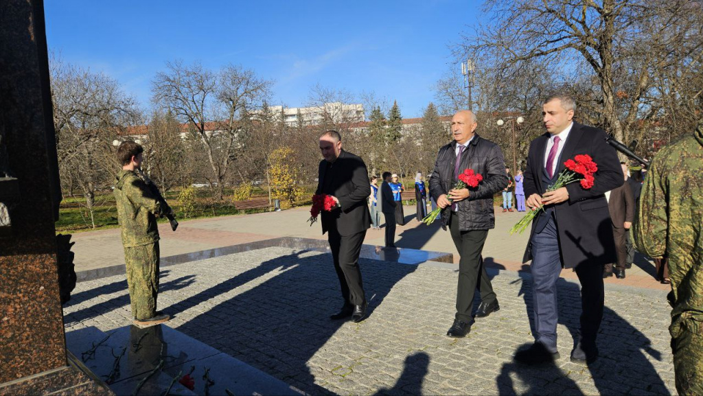 photo_2025-11-20_11-51-47.jpeg photo_2025-11-20_11-51-47.jpeg