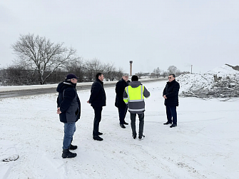 Казбек Коков проинспектировал ремонт участка автодороги