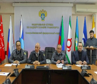 Помнить о героях нашей Родины