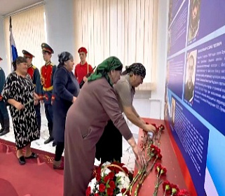 В Терском районе открыли школьный стенд памяти героев