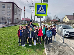 Свыше трехсот юных пешеходов Кабардино-Балкарии посетили занятия по дорожной безопасности 