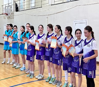 В Нальчике прошел турнир по баскетболу, посвященный 8 Марта