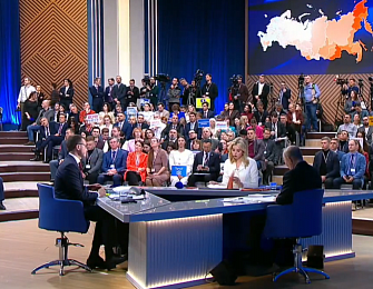 Владимир Путин объявил о новых мерах поддержки семей и пообещал стимулировать рост зарплат  