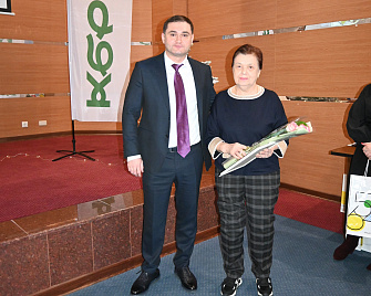 Наградили работников курортной и туристической сфер