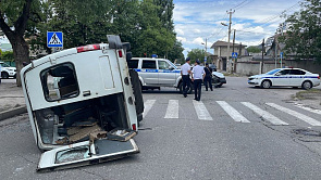 В Нальчике попала в аварию пассажирская «Газель»