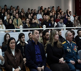 В КБГУ обсудили безопасность туристов