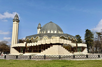 Поздравление Главы КБР Казбека Кокова с праздником Ураза-Байрам