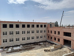 В Прохладном строят школы