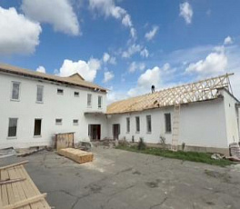 В Тереке ремонтируют здание школы