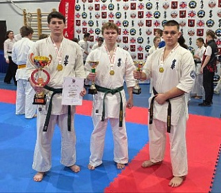 Каратист из КБР успешно выступил на столичных соревнованиях