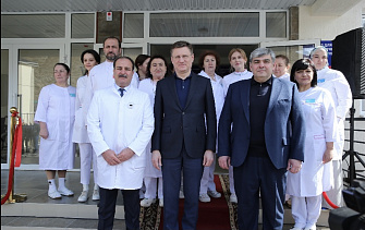Вице-премьер Правительства РФ Александр Новак принял участие в открытии нового здания амбулатории в селении Эльбрус