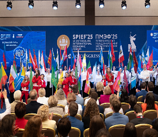 Россияне разработают инициативы социально-экономического развития регионов в проекте Президентской платформы «Россия – страна возможностей»